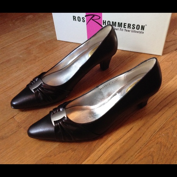 Ros Hommerson pumps