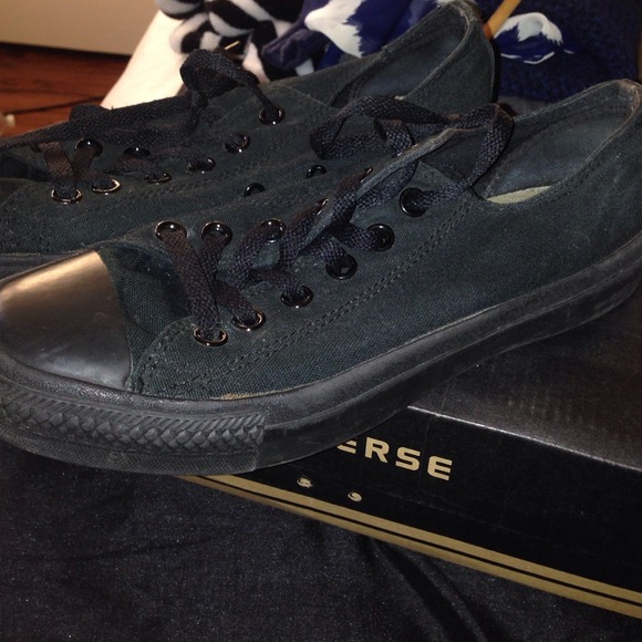 Black Converse