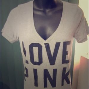 ✨Black Friday Sale✨VS love pink gray tee