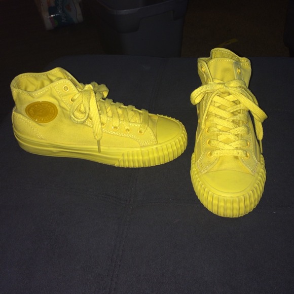 Pf flyers Shoes - PF flyers bright yellow