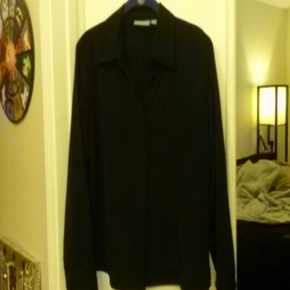 Very classy long sleeve black button up
