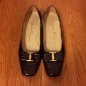 Salvatore ferragamo brown embossed heels