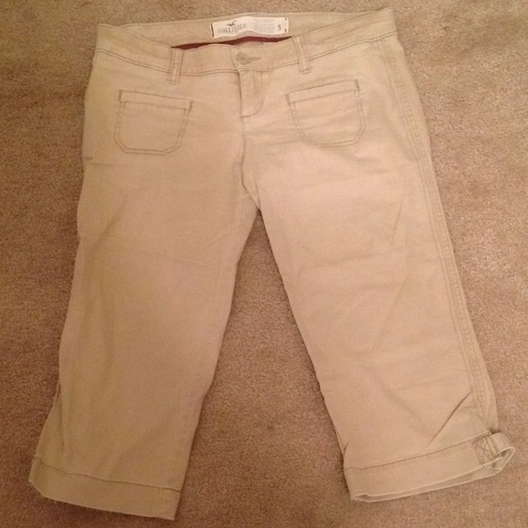 Tan Khaki Hollister Capris
