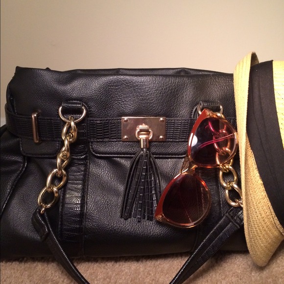 Black arm speedy- Apt9 Company