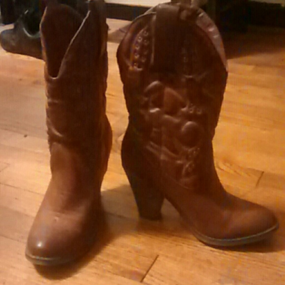 Boots