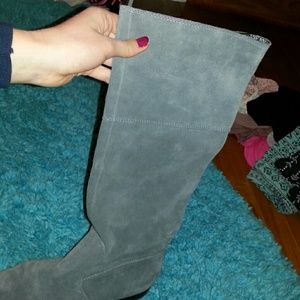 Gray suede knee-high boots!!