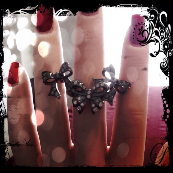 Bow & Earring set