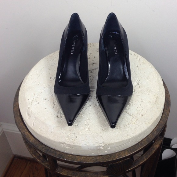 New (Nine West) black patent leather/fabric