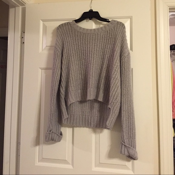 Trendy sweater bundle - Picture 3 of 3