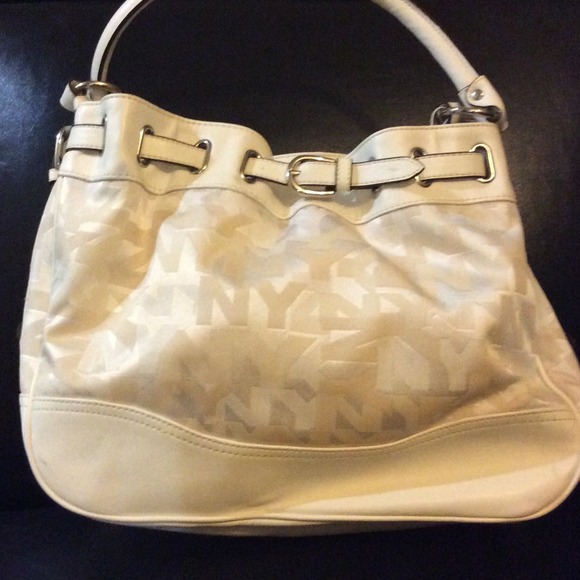 NY and Company purse