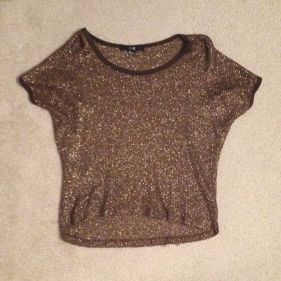 Gold high low top