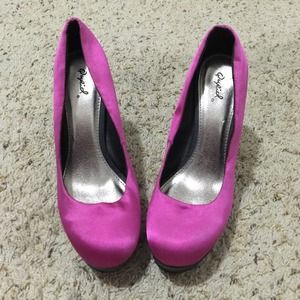 Fuchsia Heels