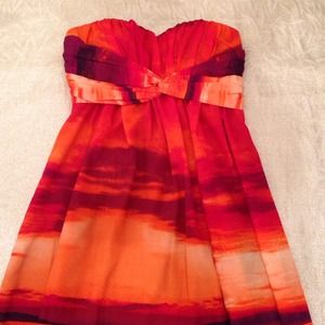 Jessica Simpson Stunning Long Dress