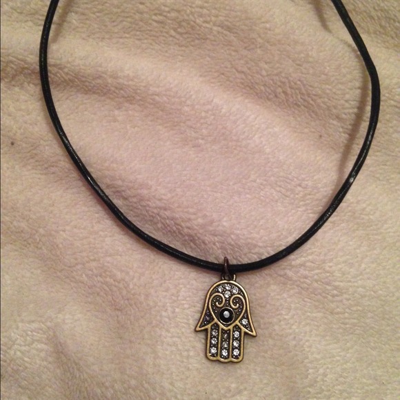 RESERVED choker