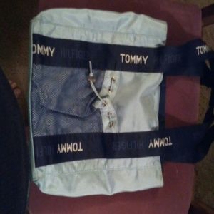 Tommy Hilfigure purse gently used