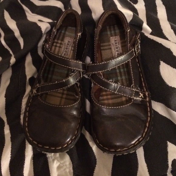 Girls shoes
