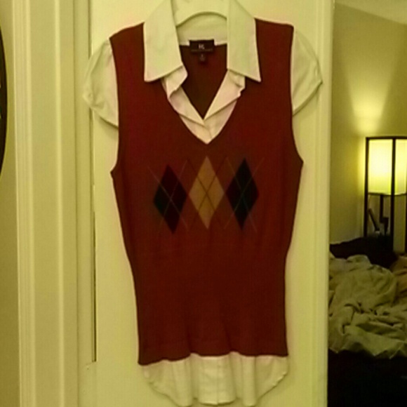 Cute argyle sweater top