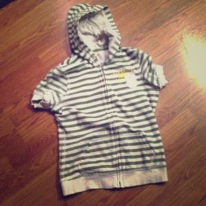 Green and white stripped sleeveless hoodie