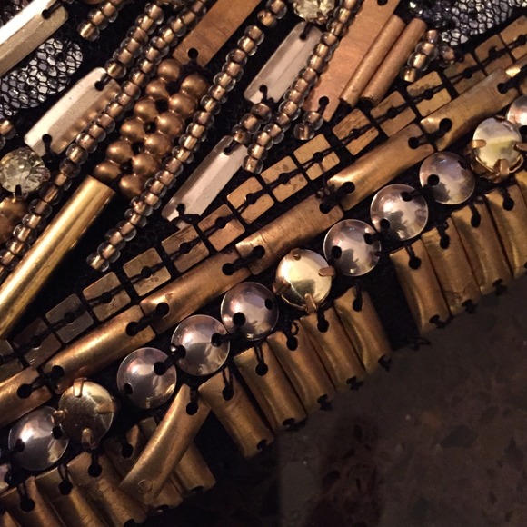 Little wristlet bag with tassle - Picture 2 of 3