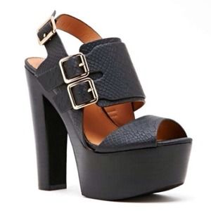 Shoe Cult #239 by Nasty Gal
