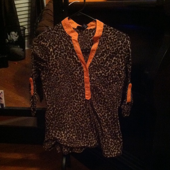 Cheetah top