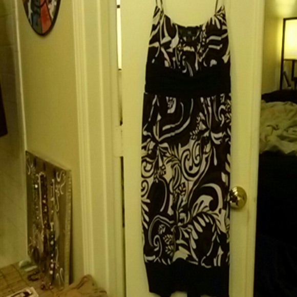 Gorgeous lightweight dress