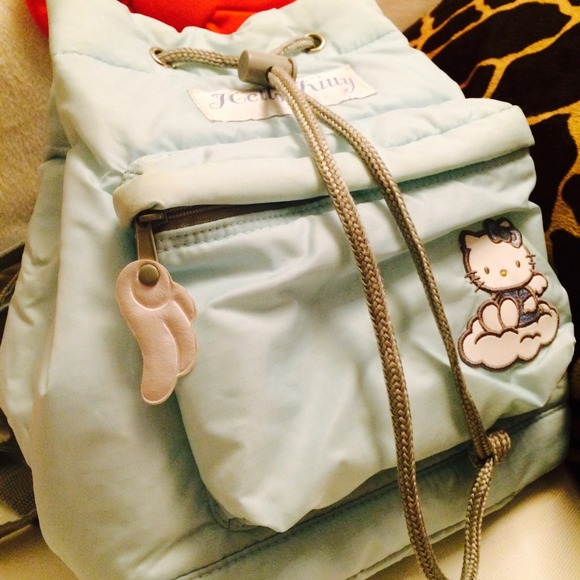 SOLD!!!100% Auth. Hello Kitty Backpack - Picture 2 of 3