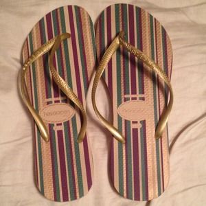 Havaianas slim flip flops NEW