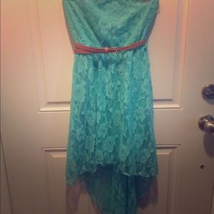 Strapless pistachio blue dress