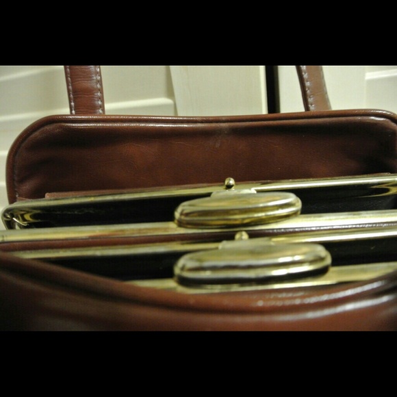 Hangbag - Picture 3 of 3