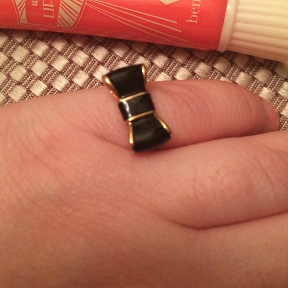 Kate spade black bow ring