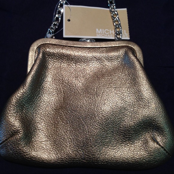 MK small purse on chain !