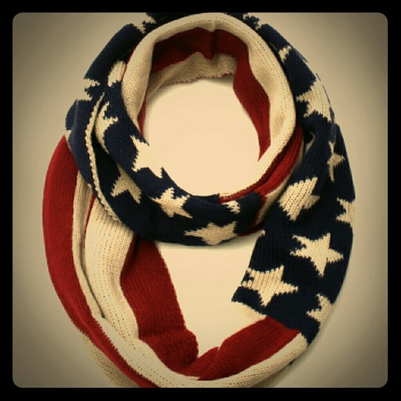 🎄🎁Patriotic Infinity Scarf - LAST ONE