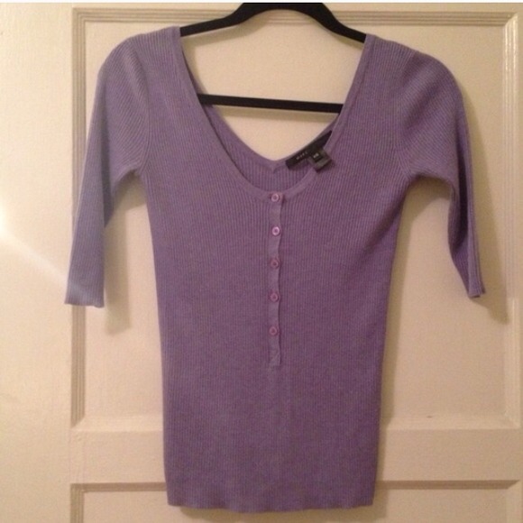 Marc Jacobs size small, very good condition.