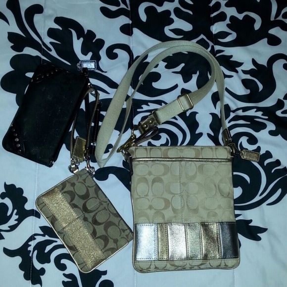 Coach purse