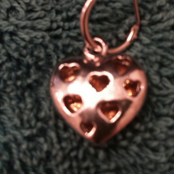 Juicy Couture heart earrings - Picture 4 of 4