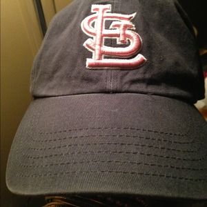 St. Louis pewter gray hat/pink lettering. So cute