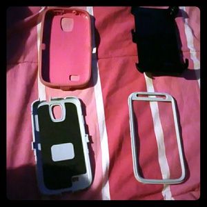 Otterbox Defender case series with holster s4