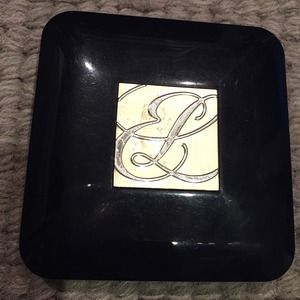 Estée Lauder signature silky powder blush