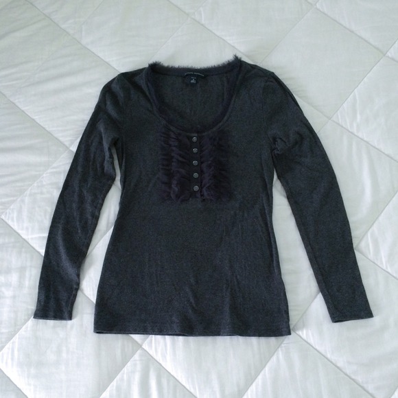SALE! Grey Banana Republic Long Sleeve Top
