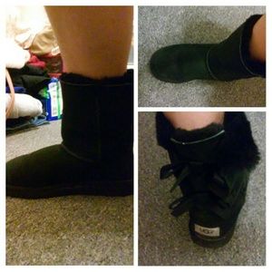 Bailey bow uggs