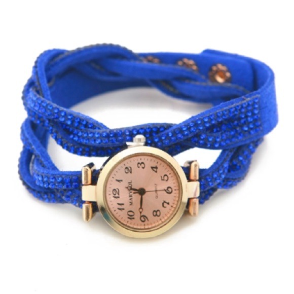 🆕Rhinestone Studded Gold Watch Bracelet - Picture 3 of 3