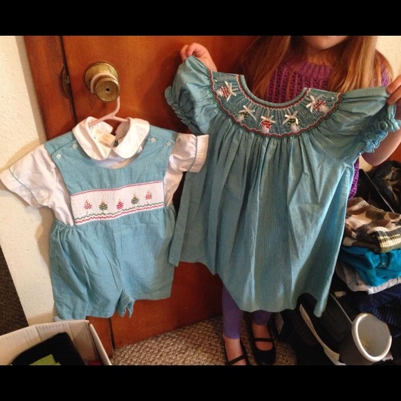 Boy's 3t and girl's 24 mon matching Xmas outfits