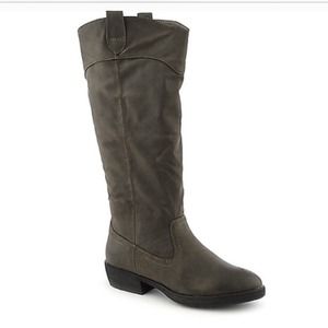 Gray riding boots NWT