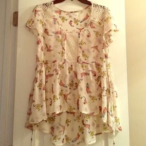 Sheer light yellow/cream bird print hi low top