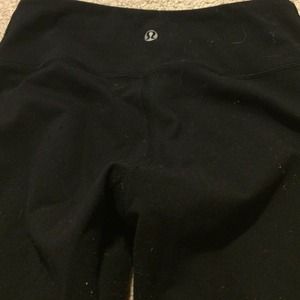 wunder under crops-lululemon