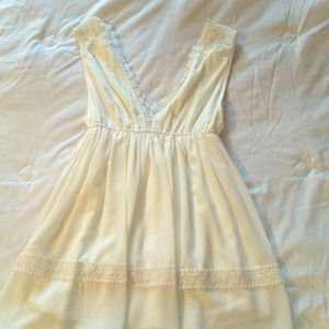 White Hazel Dress Size Large