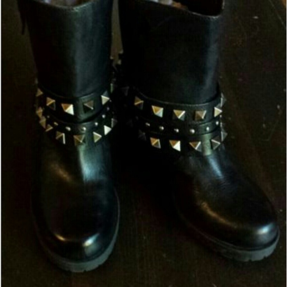 BCBG MOTORCYCLE BIKER BOOT BLACK SZ 6 - Picture 2 of 3