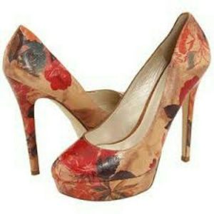 Floral Pumps