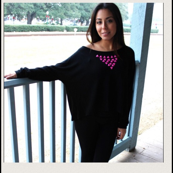 Comfy beaded sweater - Picture 3 of 3